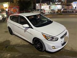 هیۆندای ئەکسنت هاچباک